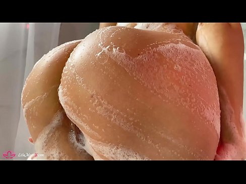 ❤️ Brünette masturbiert Muschi mit Vibrator zu intensivem Orgasmus in der Dusche ☑ Homemade porn bei uns ❌